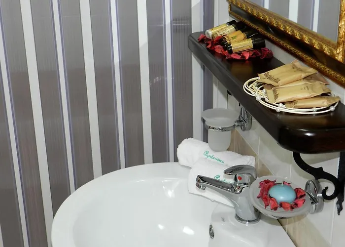 La Rondine 팜스테이 *