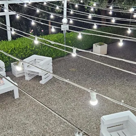 Agriturismo La Rondine Farm stay *