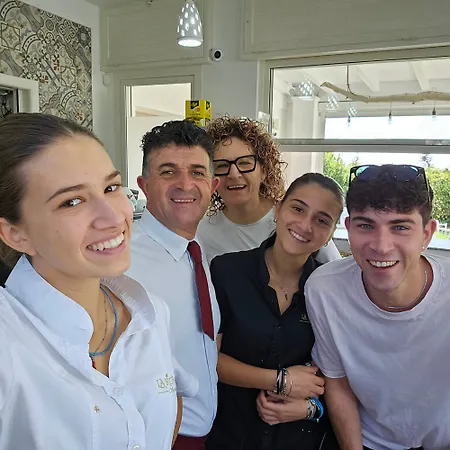 Agriturismo La Rondine Farm stay *